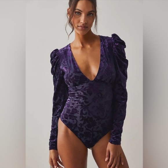 Free People Magic Hour Velvet Bodysuit in Deep Sea Combo Medium MSRP $98 FP108 - Picture 6 of 9